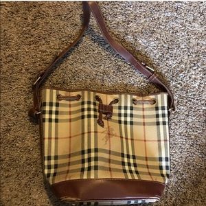 Vintage Burberry novacheck drawstring handbag